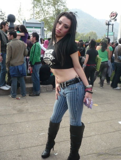 Latina Tranny XXX Gallery