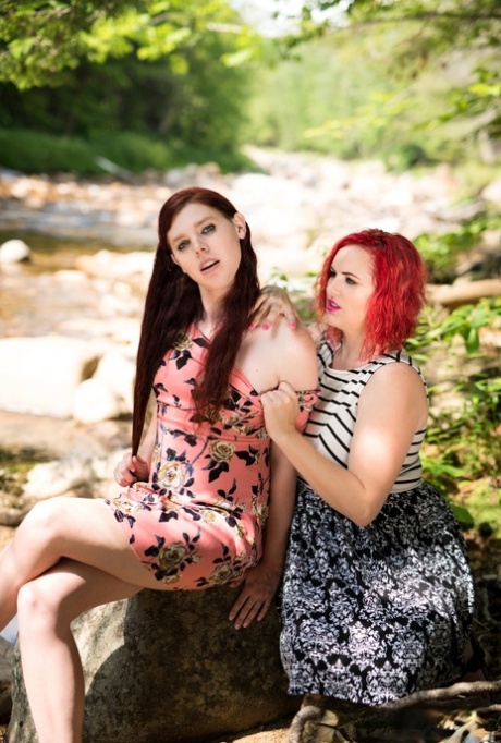 Transsensual Hot Photos