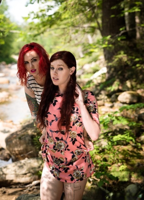 Transsensual Hot Photos