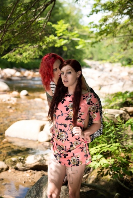 Transsensual Hot Photos