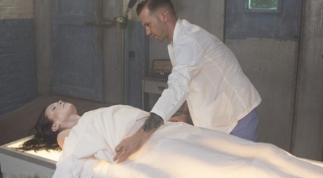 TS Seduction performed by Morgan Bailey, Will Havoc XXX Pics
