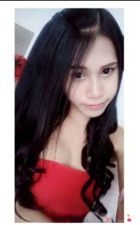 Young Asian shemale posing in her cute outfits in her compilation