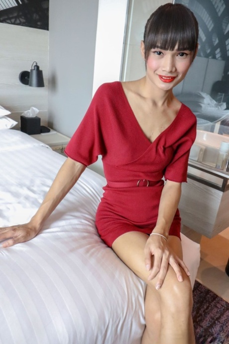 Petite Ladyboy