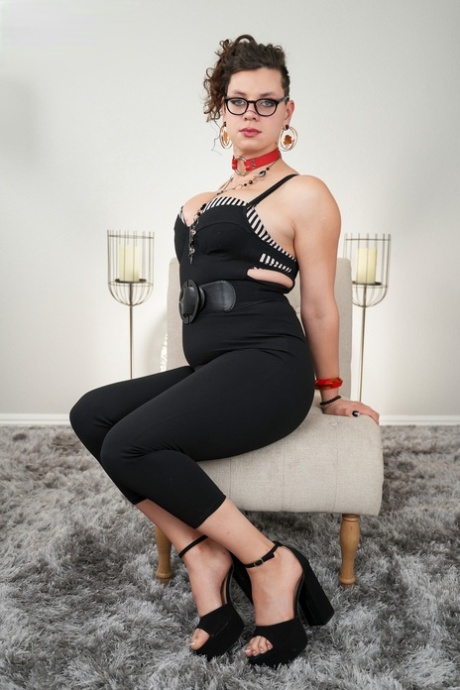 Grooby Girls featuring Styvi Rose Sex Gallery