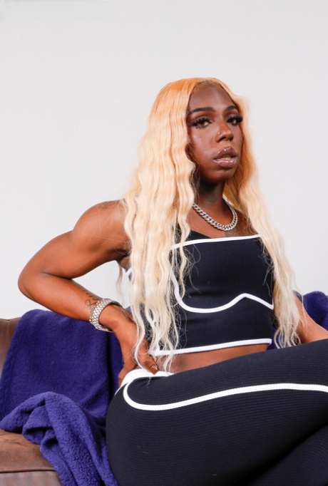 Black TGirls featuring Cache XXX Porn Pics